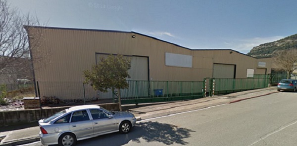 NAVE LOGISTICA EN VENTA Y ALQUILER EN CENTELLES DE 3.975 m²