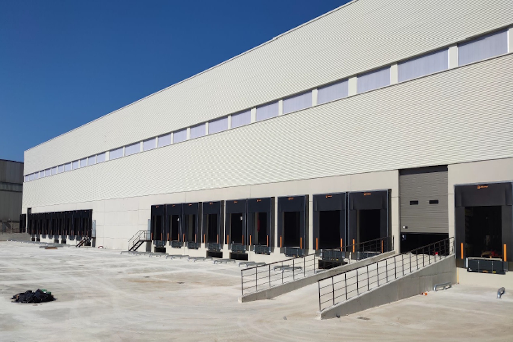 NAVE LOGÍSTICA EN PARETS DEL VALLES DE 14921 m²