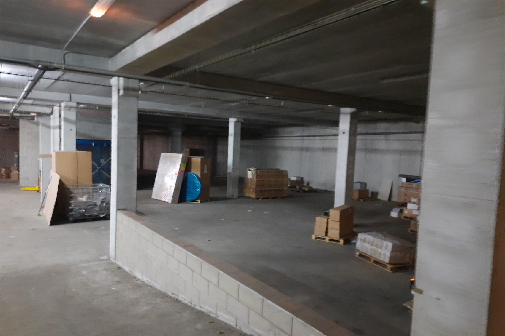 NAVE INDUSTRIAL EN MATARÓ DE 3.343 m², MARESME foto 3