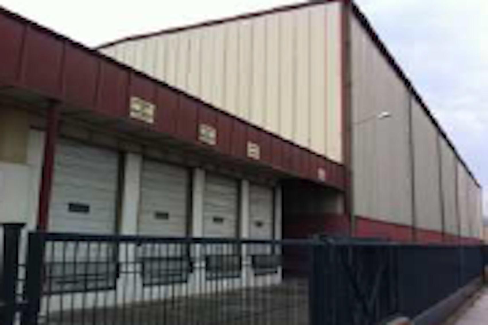 NAVE LOGÍSTICA EN SANT FELIU DE LLOBREGAT DE 6.760 m², BARCELONA - BAIX LLOB. foto 2
