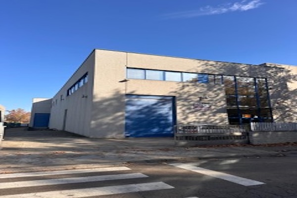NAVE LOGISTICA EN ALQUILER EN RIUDELLOTS DE LA SELVA DE 1.005&nbsp;m&sup2;