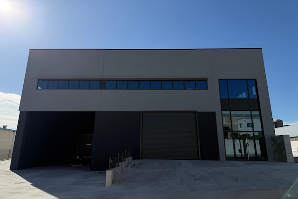 NAVE LOGISTICA EN ALQUILER EN POLINYÀ DE 2.000&nbsp;m&sup2;