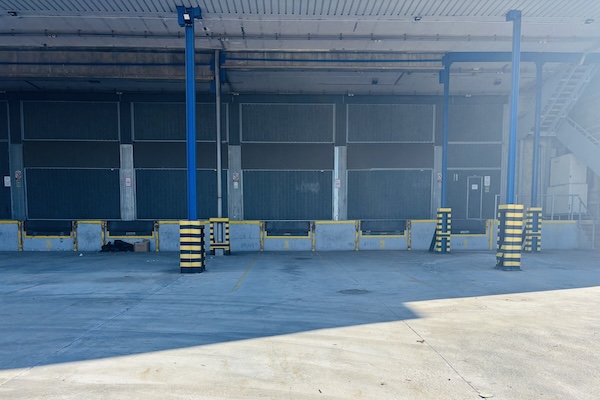 NAVE LOGISTICA EN ALQUILER EN EL PRAT DE LLOBREGAT DE 3.251&nbsp;m&sup2;